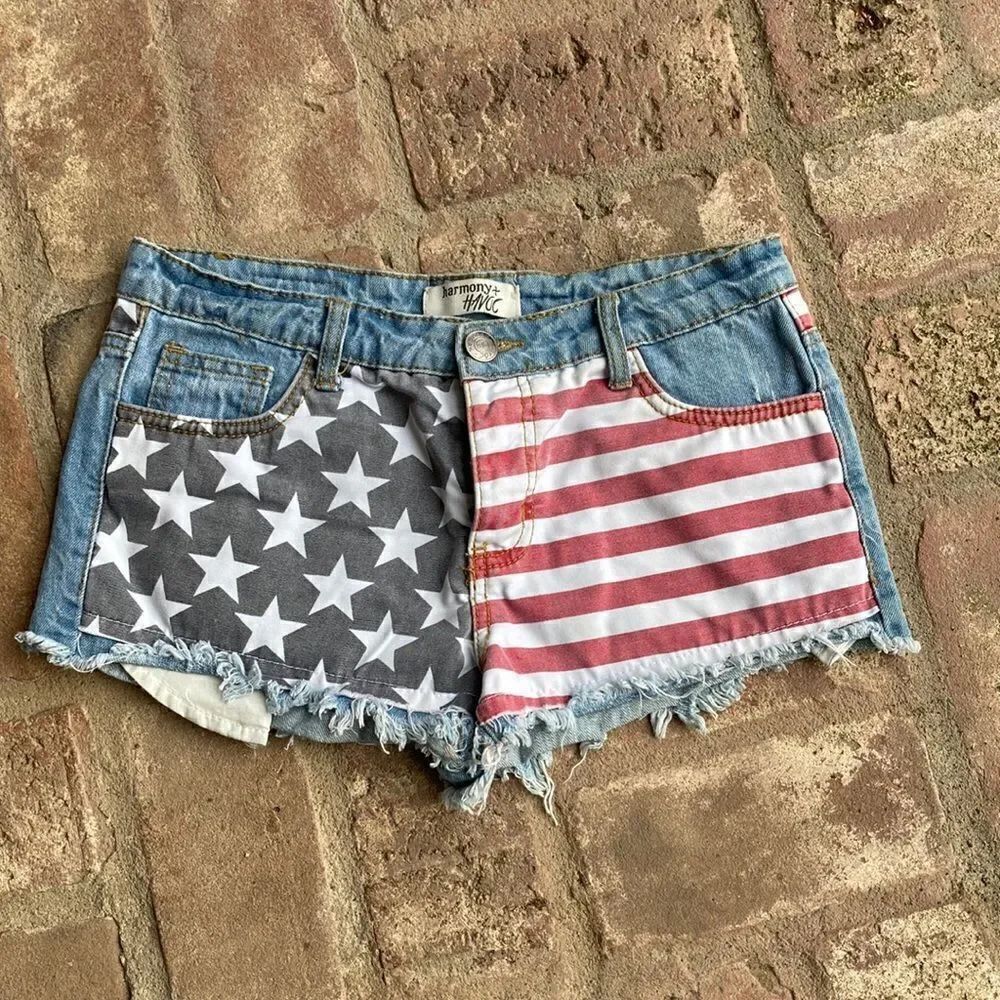Harmony + Havoc Junior Cutoff Raw Hem Flag Jean Shorts Size 7